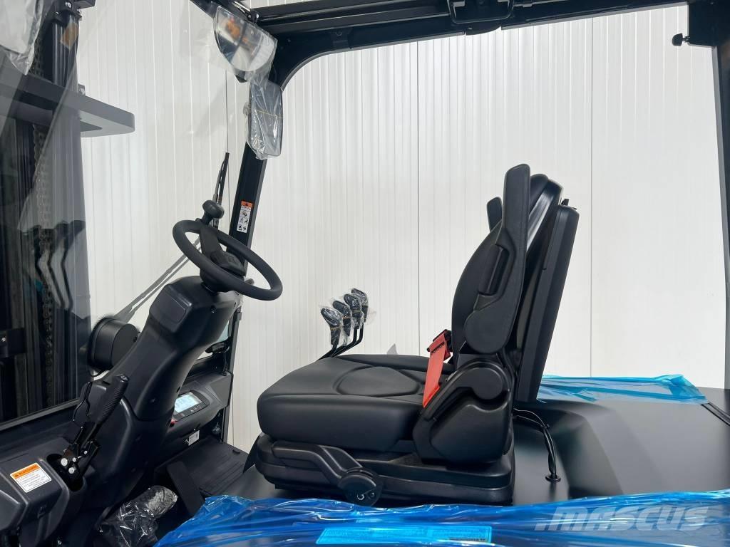 Bobcat B50XC-7 شاحنات ذات رافعات شوكية تعمل بالكهرباء