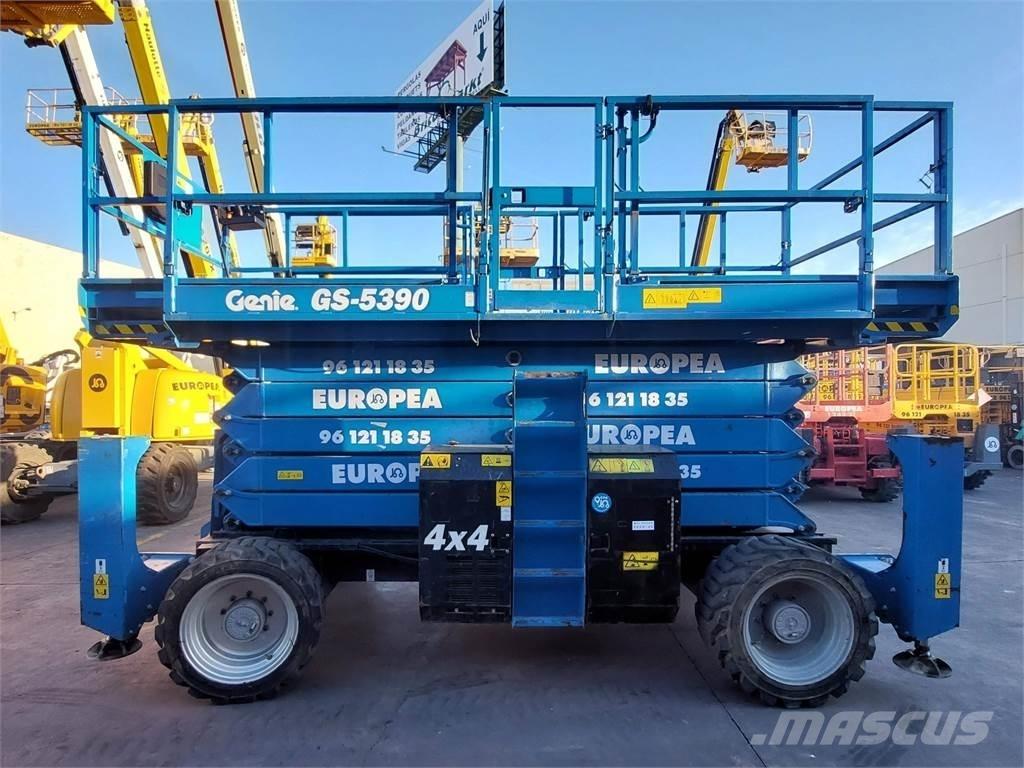 Genie GS5390RT رافعات مقصية الشكل