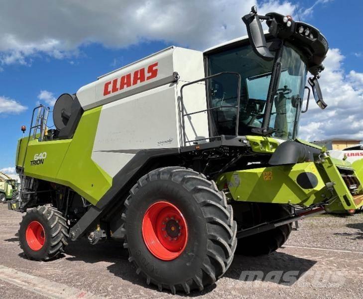 CLAAS TRION 640 حصادات