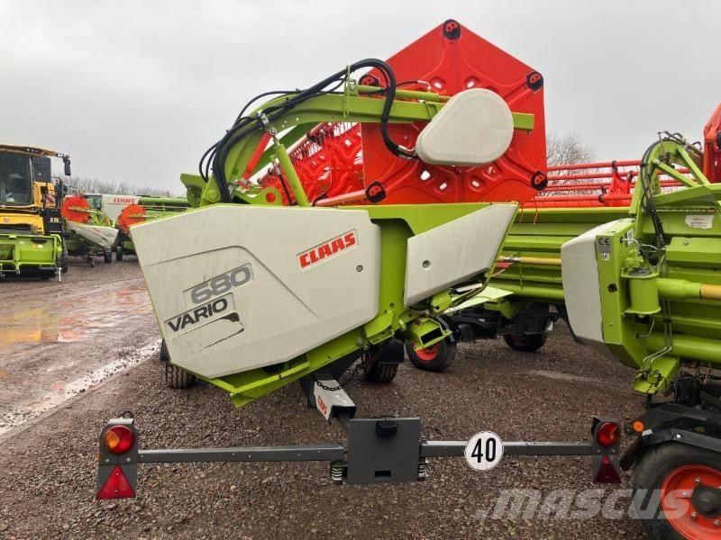 CLAAS TRION 640 حصادات