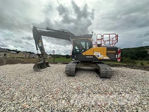 Volvo EC 220 EL حفارات زحافة