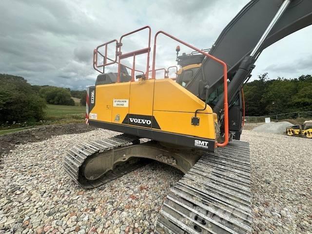 Volvo EC 220 EL حفارات زحافة