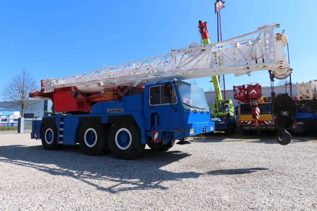 Liebherr LTM 1050-1 رافعات صالحة لكل أنواع الطرق