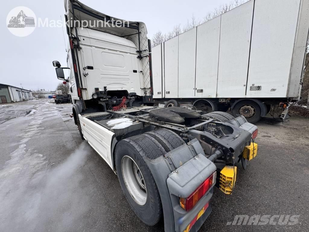Scania R 420 وحدات الجر