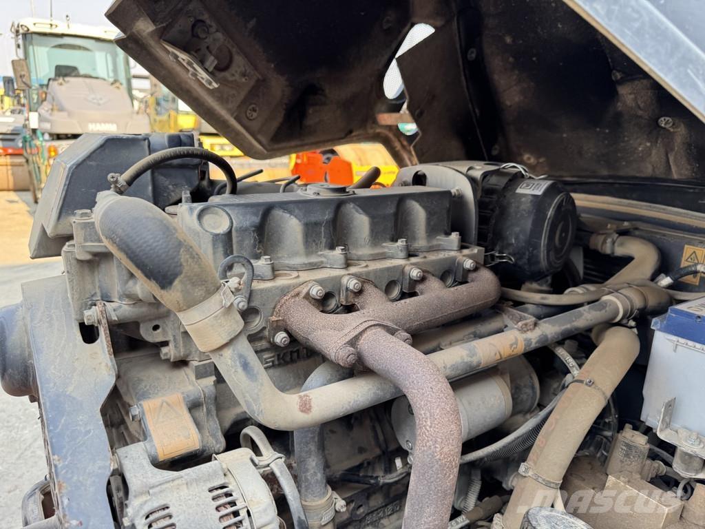 Hamm HD 14 VV مداحل ثنائية الاسطوانة