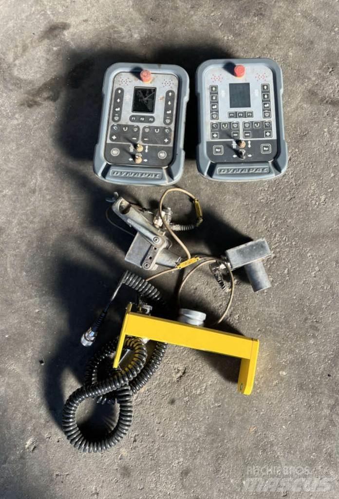 Dynapac SD 1800 W معدات السفلتة