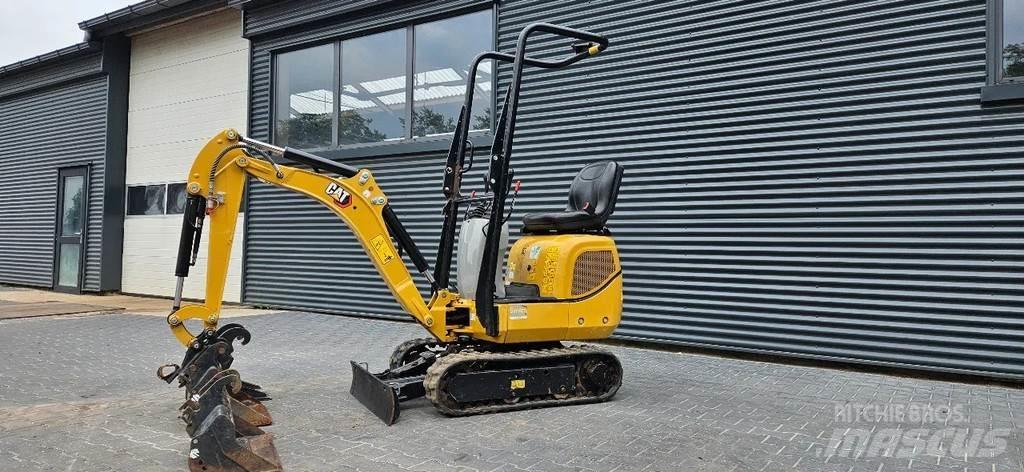CAT 300.9D حفارات صغيرة أقل من 7 طن (حفارات صغيرة)