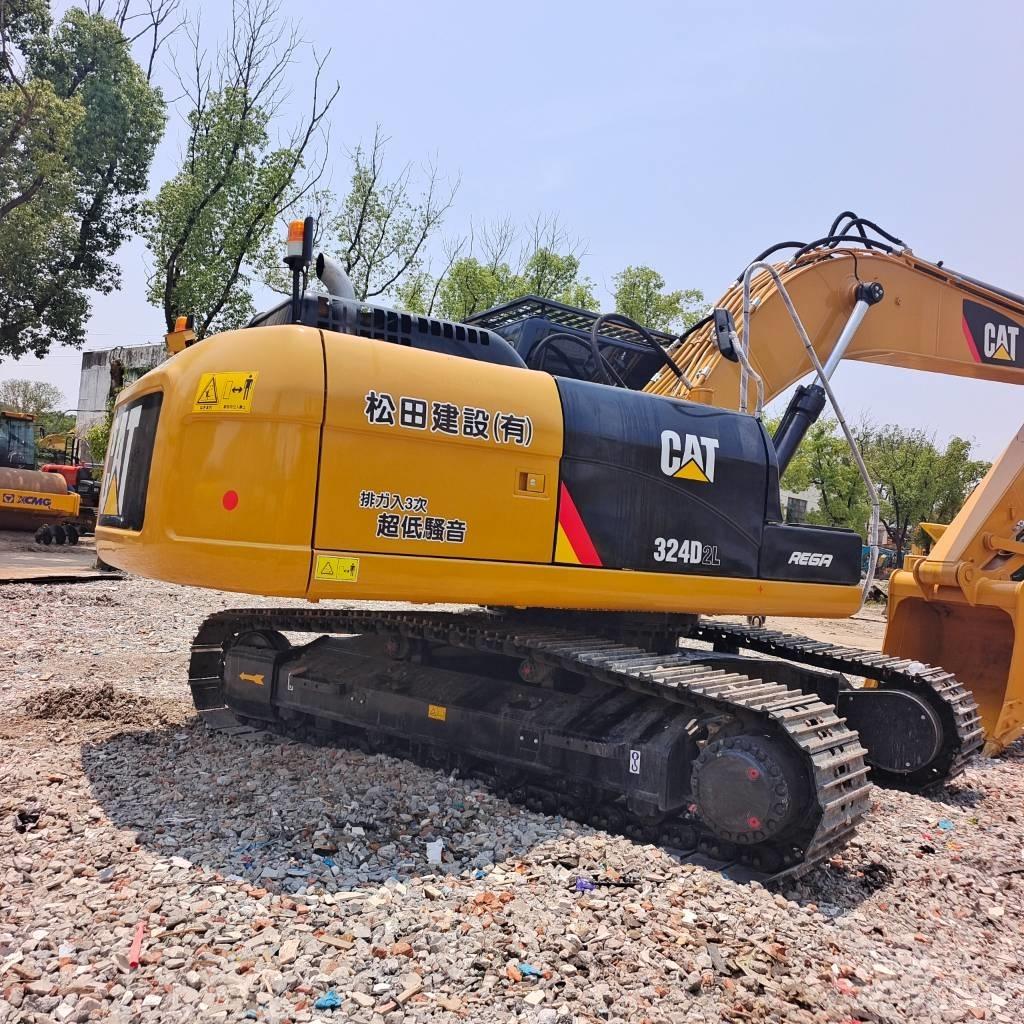 CAT 324DL حفارات زحافة