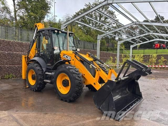 JCB 4 CX لوادر ذات جرافات عكسية