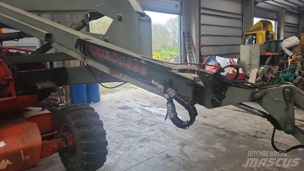 Manitou 165 ATJ رافعات سلة مفصلية