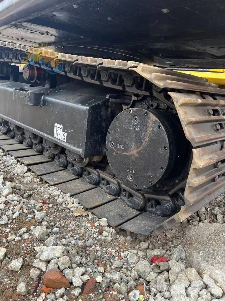 Sany SY 235 H حفارات زحافة