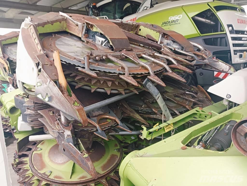 CLAAS Orbis 750 ملحقات ماكينات القش والعلف