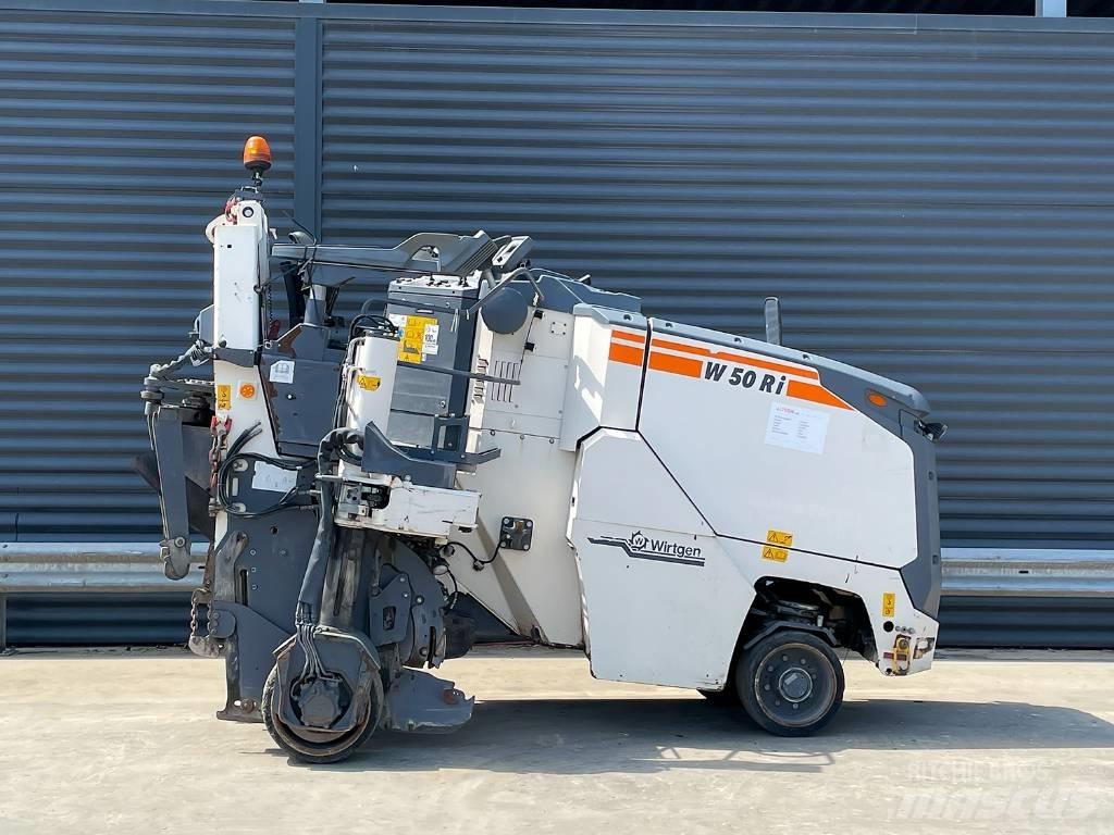 Wirtgen W 50 RI ماكينات الكشط البارد للأسفلت