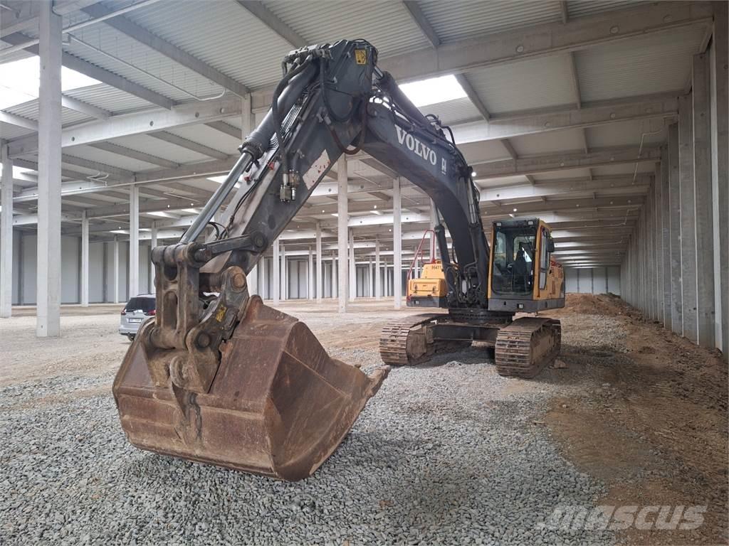 Volvo EC 360 B NCL أخرى