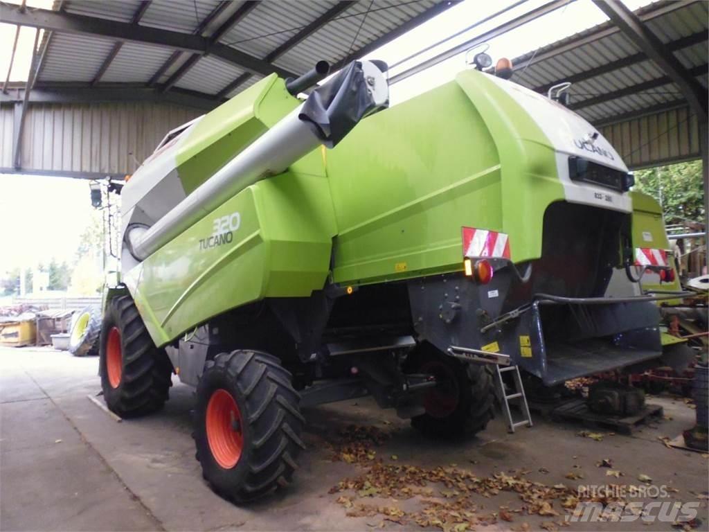 CLAAS Tucano 320 حصادات