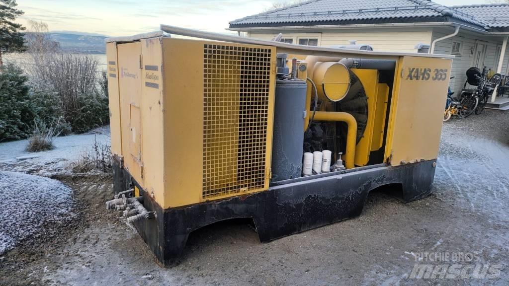 Atlas Copco XAHS 365 مكابس