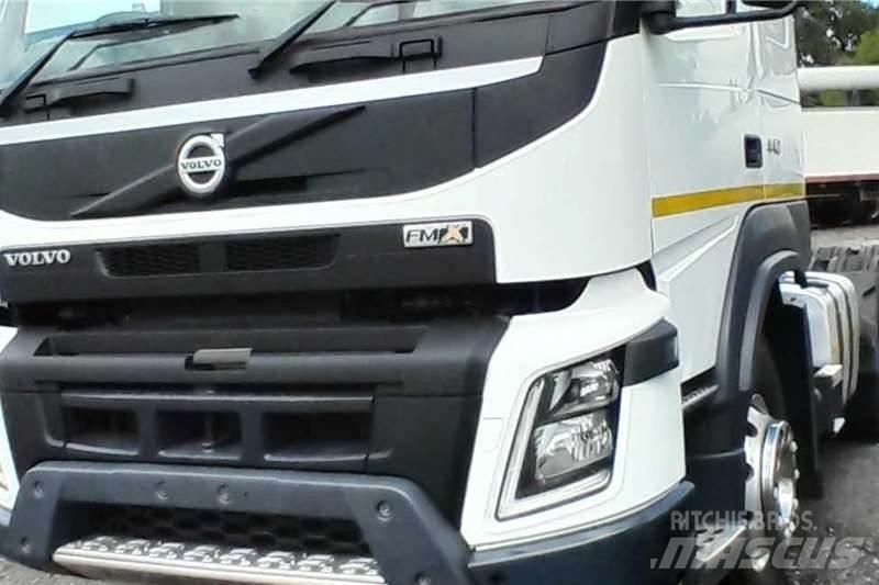 Volvo FMX 440 شاحنات أخرى