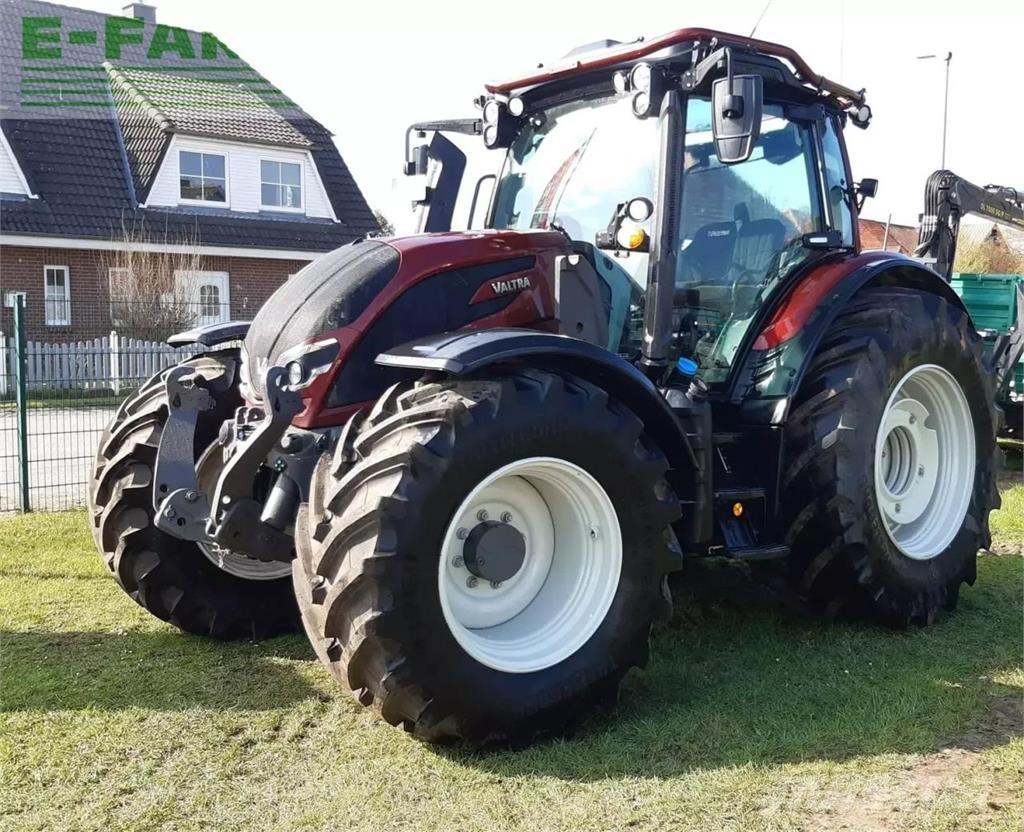 Valtra n175d الجرارات