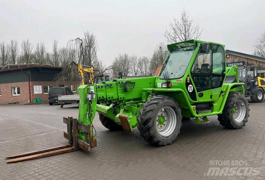 Merlo P 40.17 مناولات متداخلة