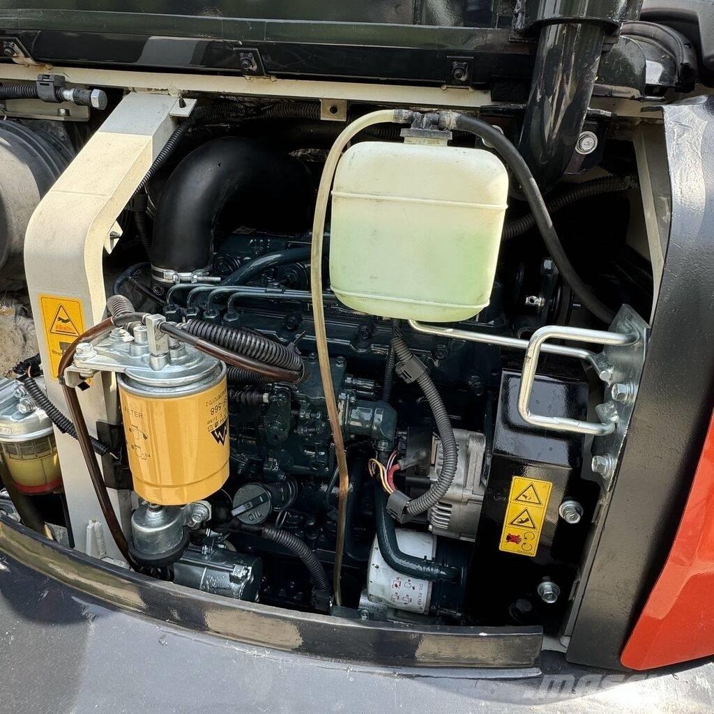 Kubota KX 165 حفارات صغيرة أقل من 7 طن (حفارات صغيرة)