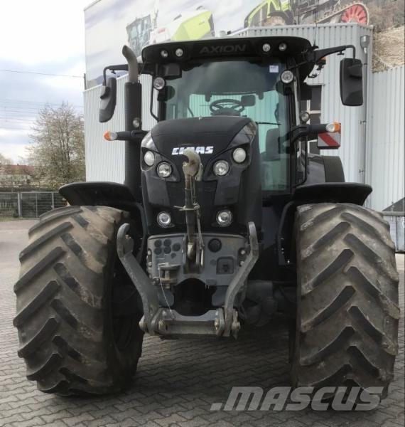 CLAAS AXION 830 الجرارات