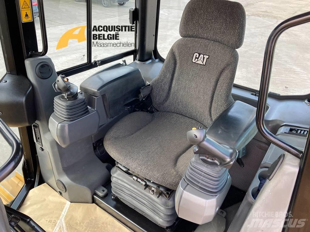 CAT D6K2 LGP بلدوزرات مجنزرة