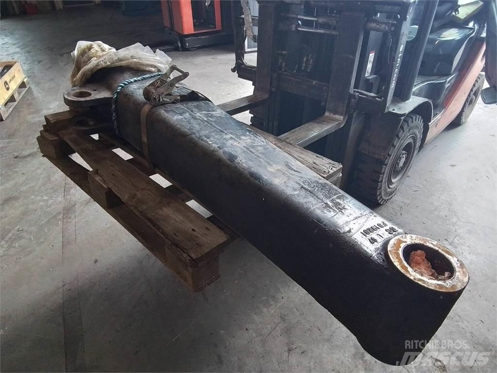 John Deere Cf885 رافعات شحن