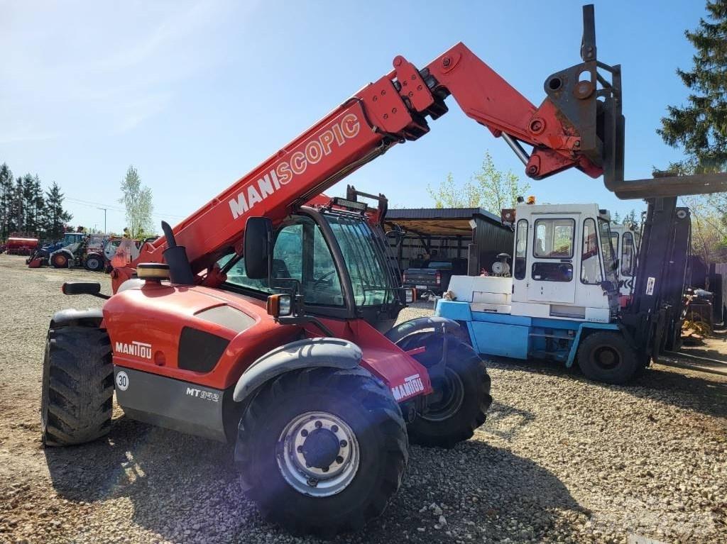 Manitou MT 932 مناولات متداخلة