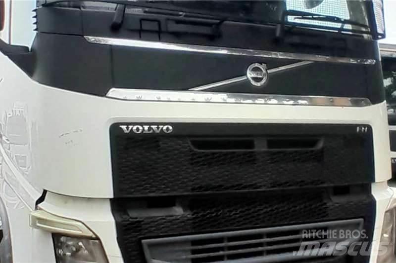Volvo FH 440 شاحنات أخرى