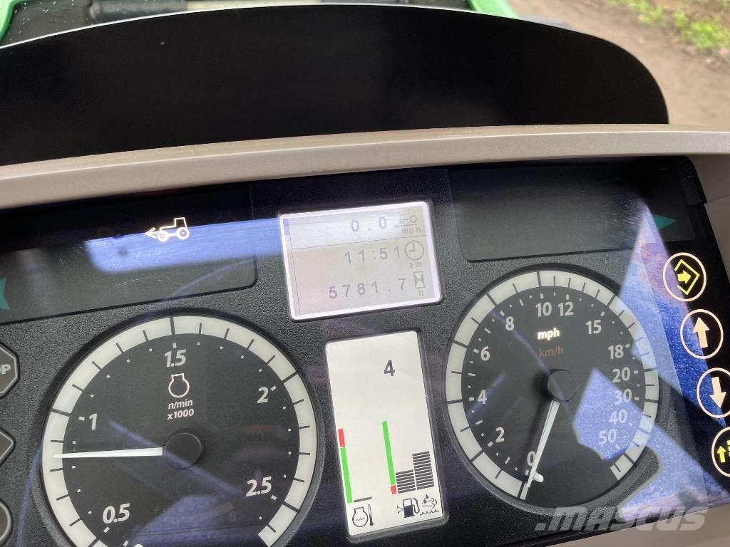 John Deere 6155 M الجرارات