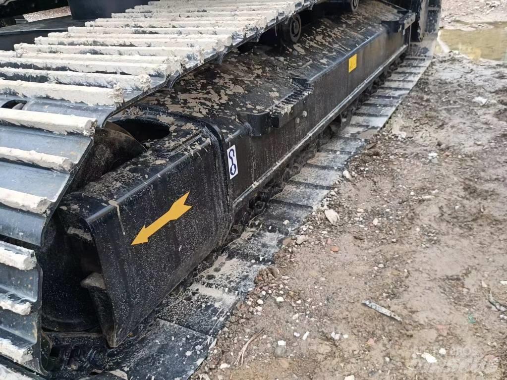 CAT 315 D حفارات زحافة