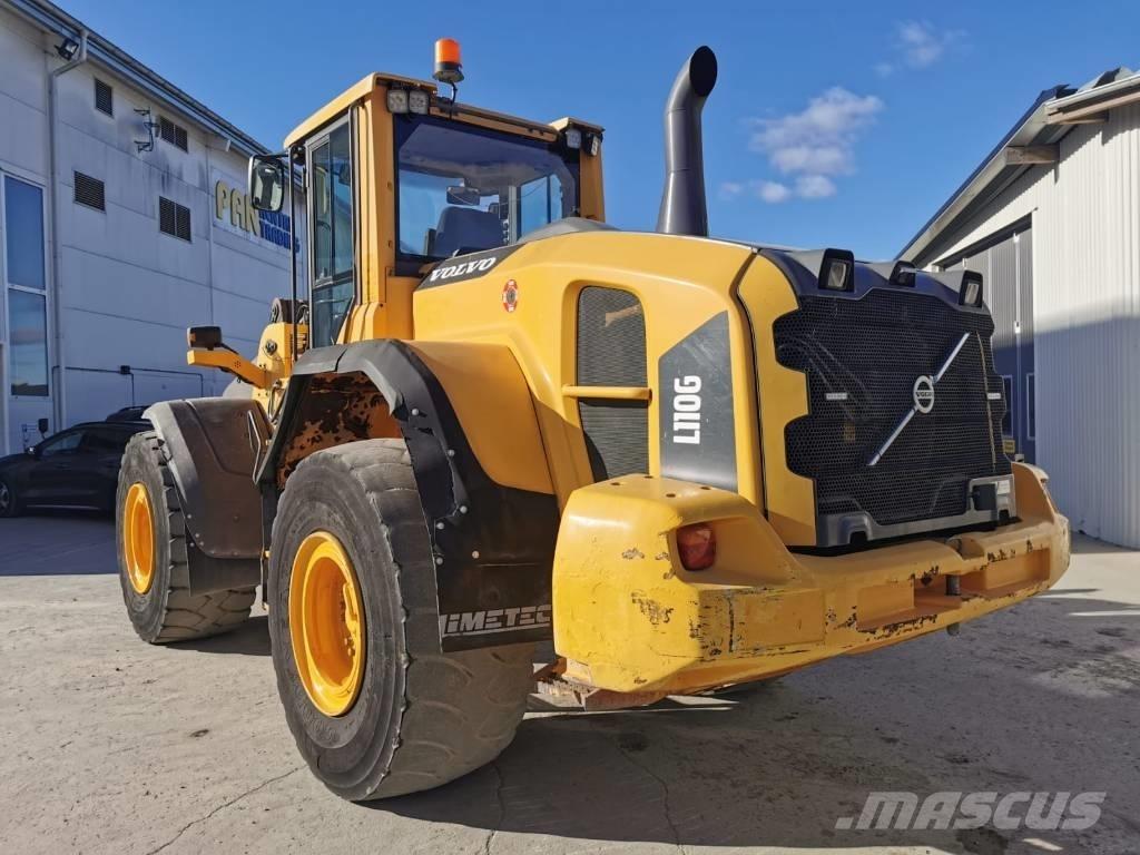 Volvo L110G لوادر بعجل