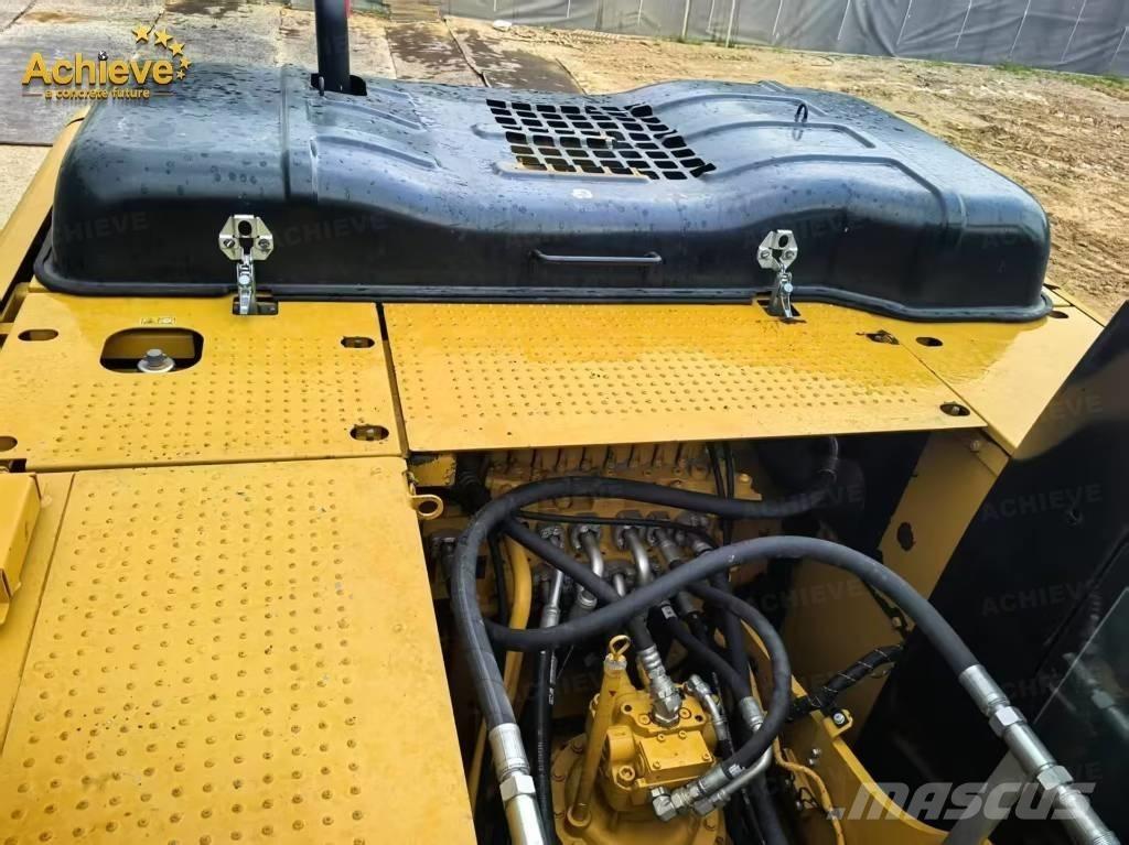 CAT 323GX حفارات زحافة