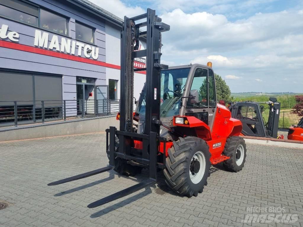 Manitou M30-4 شاحنات الطرق الوعرة