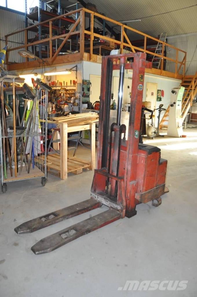 BT LGV1000 /  EL-TRUCK شاحنات ذات رافعات شوكية تعمل بالكهرباء