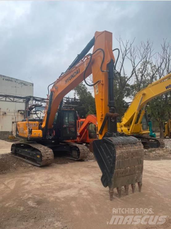 Hyundai 220LC-9S حفارات زحافة