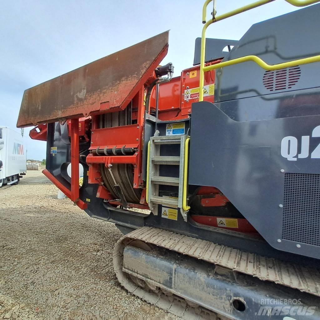 Sandvik QJ241 الكسارات المتنقلة