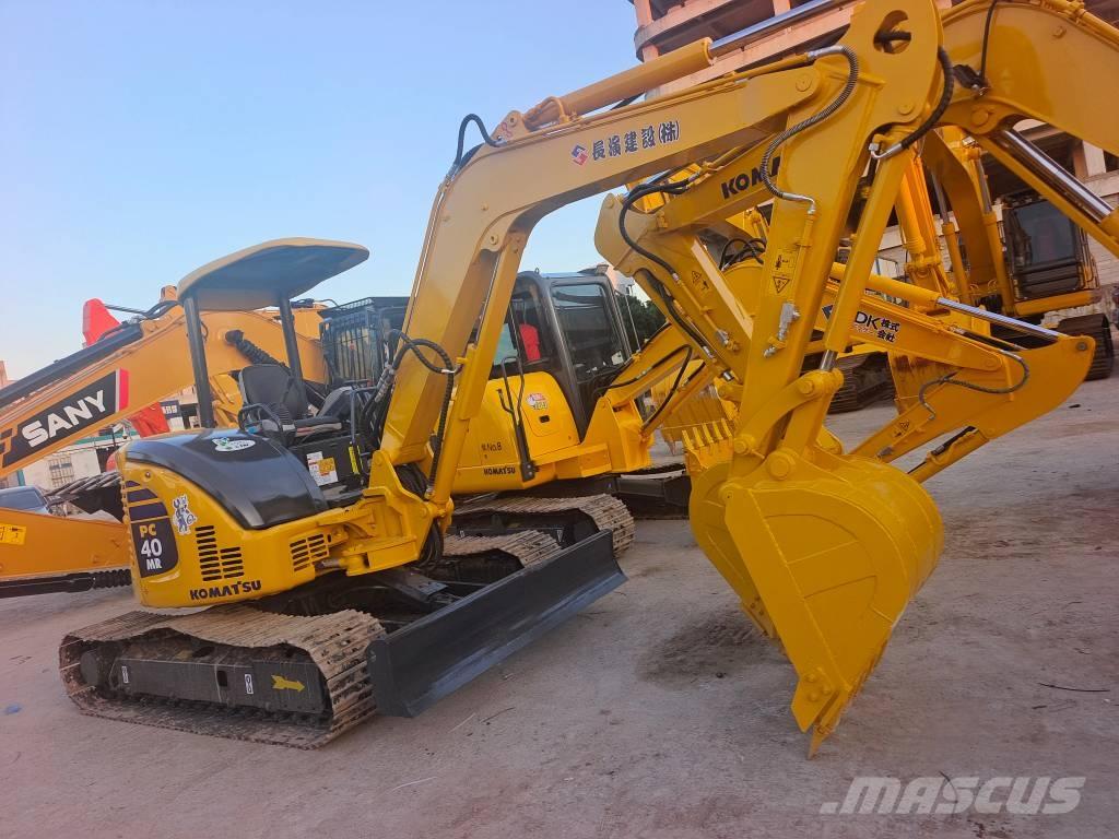 Komatsu PC 40 MR حفارات صغيرة أقل من 7 طن (حفارات صغيرة)