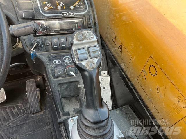 JCB 560-80 WM مناولات متداخلة