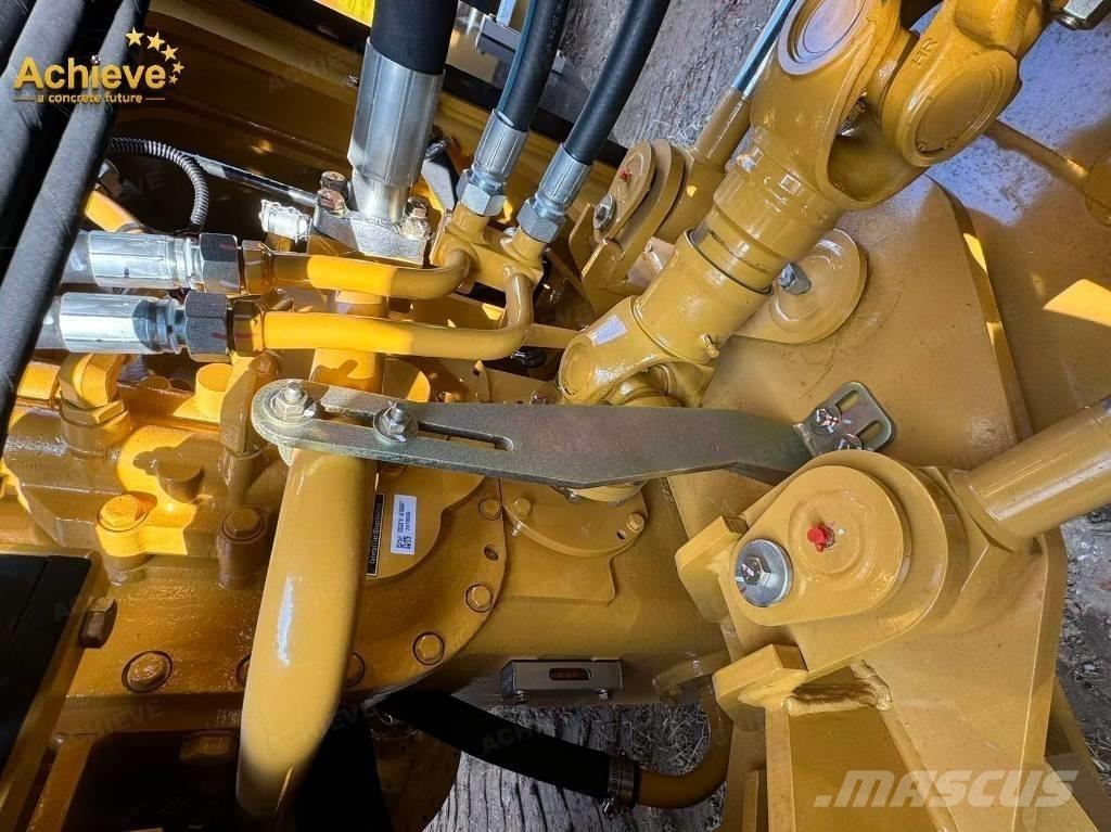 SEM 655D لوادر بعجل