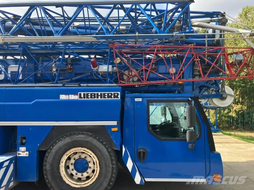 Liebherr MK 140 Plus رافعات صالحة لكل أنواع الطرق