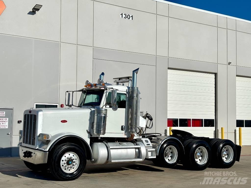 Peterbilt 388 وحدات الجر