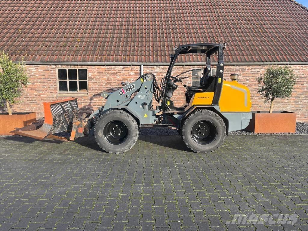 GiANT V 6004 T لوادر صغيرة