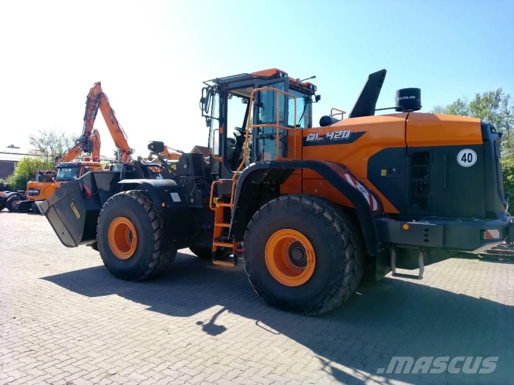 Doosan DL 420-7 لوادر بعجل