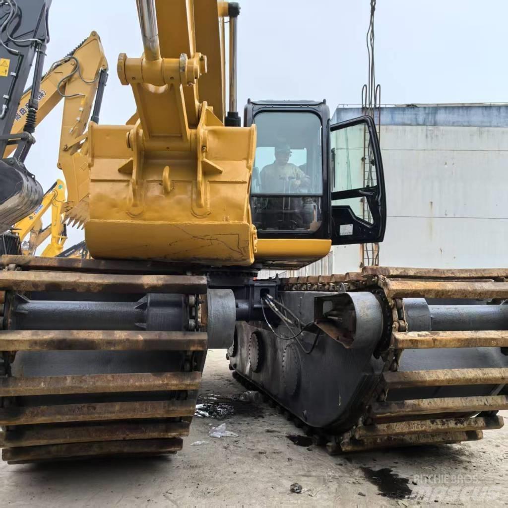 CAT 320 D الحفارات البرمائية