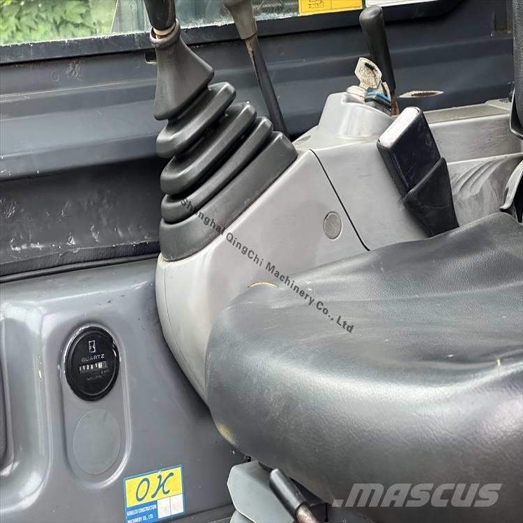 Kobelco SK 55 حفارات صغيرة أقل من 7 طن (حفارات صغيرة)