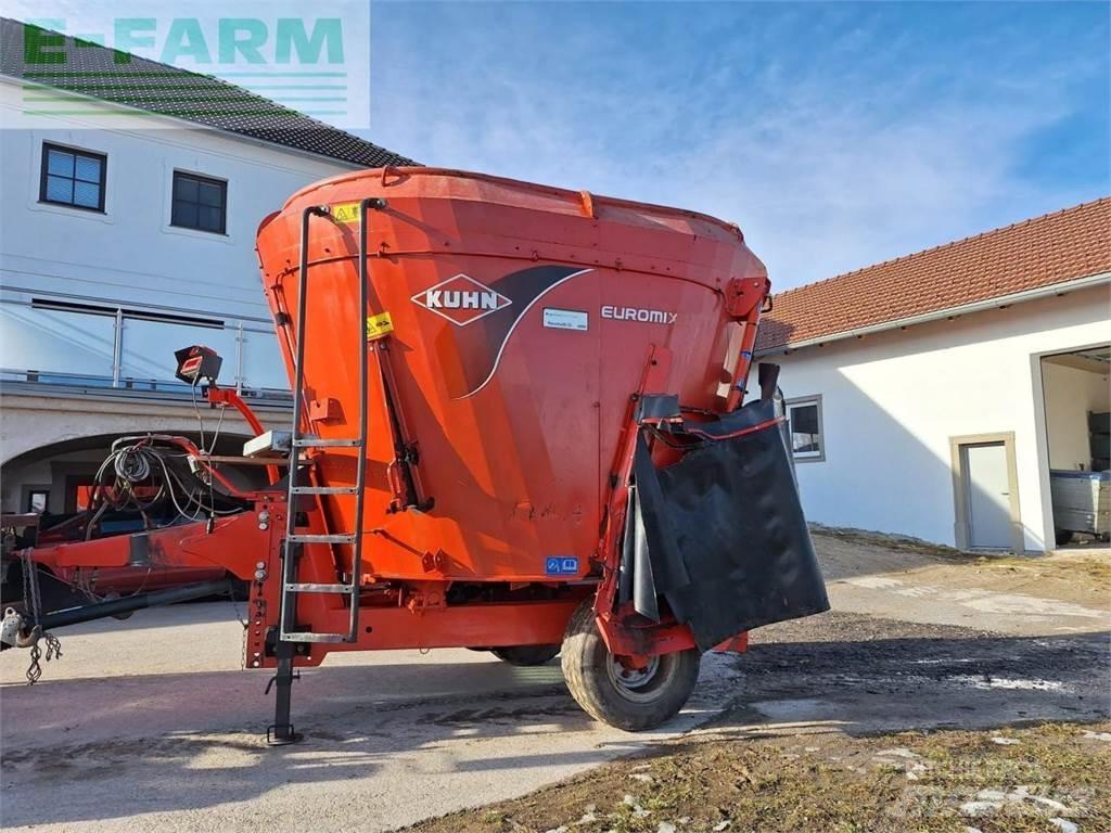 Kuhn Euromix 1040 ماكينات وملحقات مواش أخرى