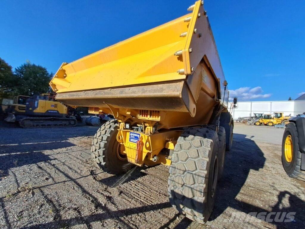 Volvo A25G ساحبات مفصلية