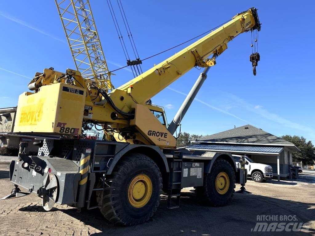 Grove RT 880 E رافعات الطرق الوعرة