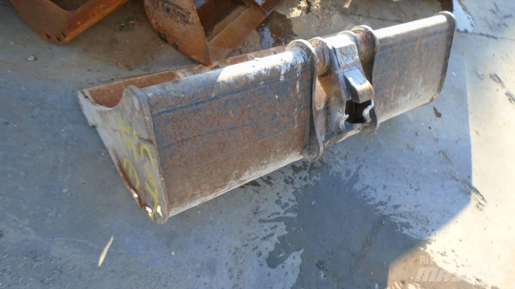 CAT 303.5 E CR حفارات صغيرة أقل من 7 طن (حفارات صغيرة)